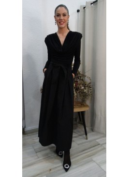 Falda Negra Plisada de Fiesta con Lazada en la Cintura | Elegancia Total