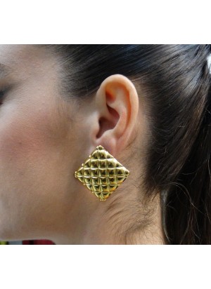 Pendiente Maximalista Acero Dorado Acolchado | Diseño Geométrico Statement