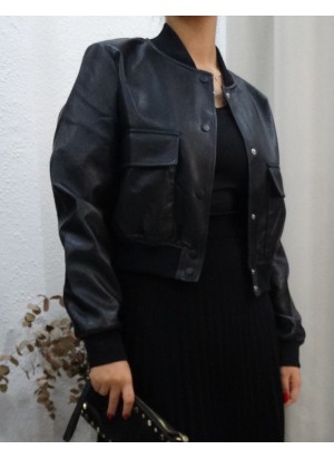Chaqueta Bomber de Polipiel Negra para Mujer, Estilo Moderno y Urbano