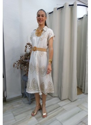 Vestido Camisero Blanco con Bordados Dorados